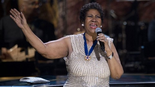 Aretha Franklin : singer gets no respect in restaurant