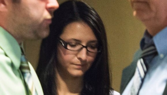 Emma Czornobaj : quebec woman who stopped for ducks appeals conviction