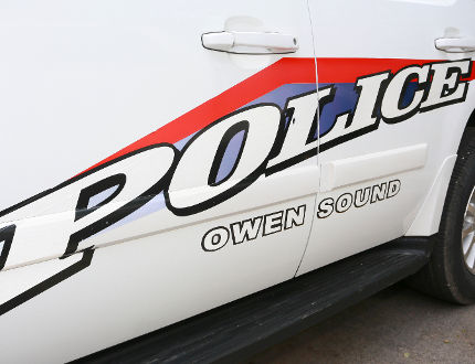 Owen Sound : Man caught with alcohol in drive-thru