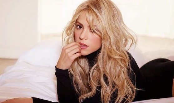 Shakira’s Facebook page hits record 100 million likes