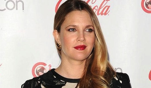 Drew Barrymore : Actress Blamed for Half-sister’s Suicide