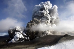 Earthquakes Rock Iceland Volcano, Report