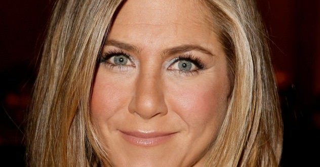 Jennifer Aniston : Actress unveils her styling secrets, ideal weight
