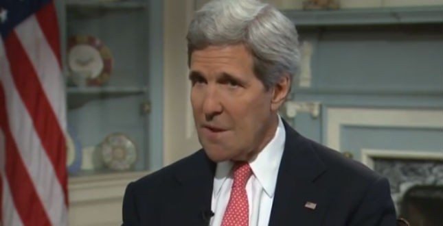 John Kerry : U.S. Secretary of State flies United after Air Force 757 breaks down