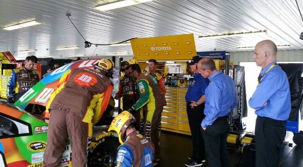 NASCAR : Car trouble sends Kyle Busch to garage early