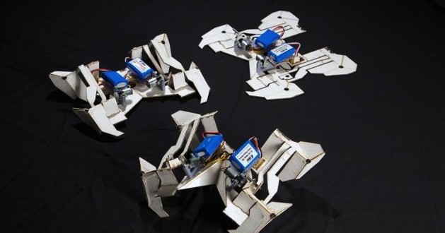 Researchers make cheap robots that assemble themselves