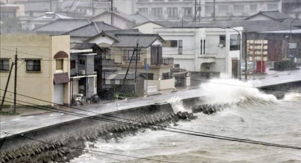 Typhoon Halong Inundates Japan (Video)