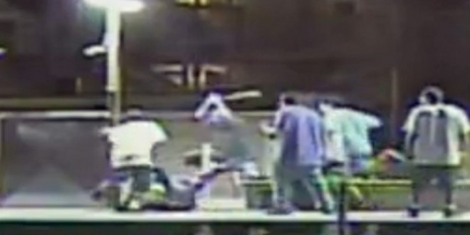 7 arrested in Chicago machete attack (Video)