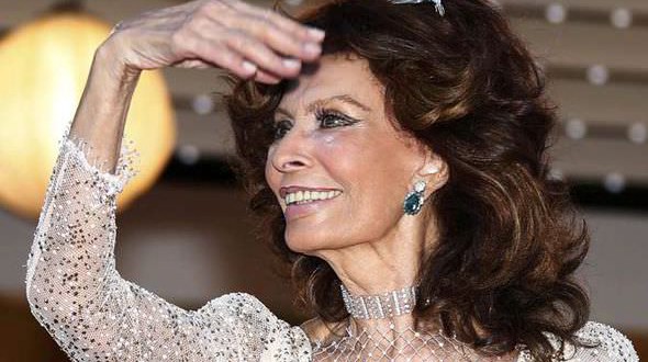 Sophia Loren age : Actress celebrates 80th birthday with an exhibition