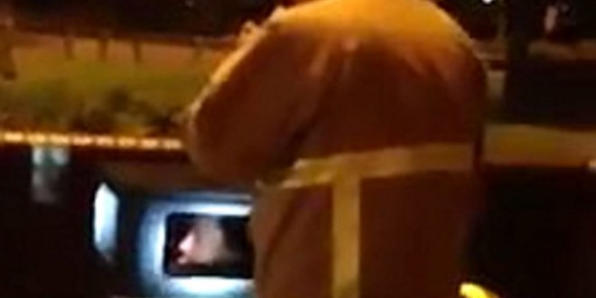 Student stuck in bin rescued by fire brigade (Video)