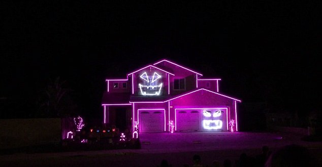 12,000 Light Halloween Home in Riverside gets OK from city