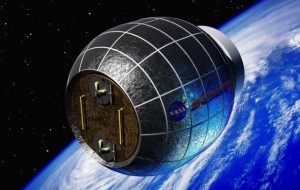 Bigelow : Inflatable private room to dock to ISS, commercialise space