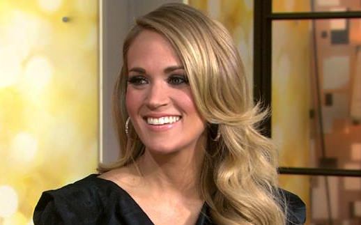 Carrie Underwood : Singer dishes about pregnancy and her new song