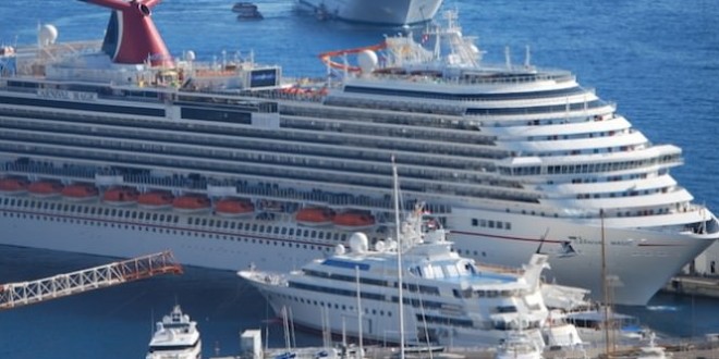Cruise ship anchors after Ebola scare
