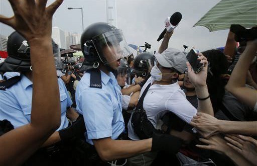 Hong Kong Protesters Cancel Talks With Government