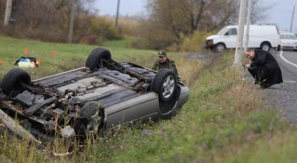 Martin Rouleau : Suspect dies after two soldiers hurt in Quebec hit-and-run