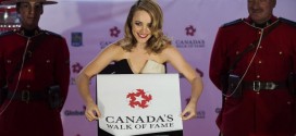 McAdams, Reynolds inducted into Canada's Walk of Fame (Video)
