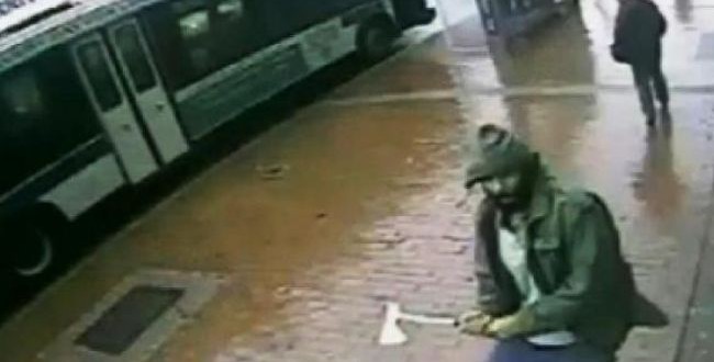 NY hatchet attack leaves cop officer critically wounded, suspect killed (Video)