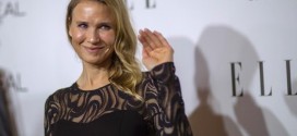 Renee Zellweger: Actress describes new look as 'happy'