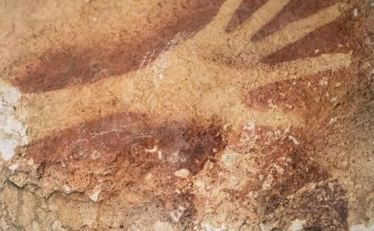 Researchers find Indonesian cave art is among the world's oldest