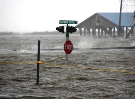 Researchers warn sea levels could swamp coasts