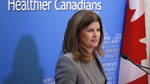 Rona Ambrose : Ebola risk in Canada rated as 'very low'