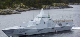 Sweden Searches for Mystery Sub, Divers : Report