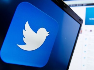 Twitter Sues US Feds Over Surveillance Gag