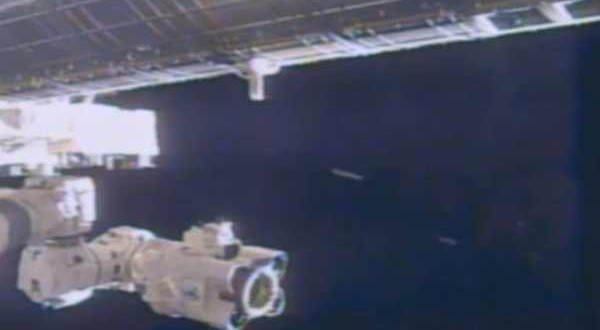 ‘UFO’ bombs NASA video of ISS repair (Watch)