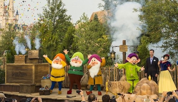 Disney World Seven Dwarfs Mine Train Catches Firen, officials say