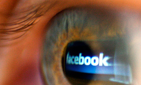 Scientists warn against Facebook, Twitter data
