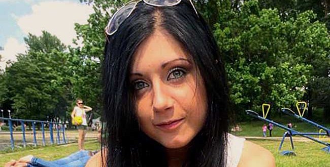 Sylwia Rajchel Selfie : Nursing student dies taking selfie on bridge