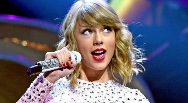 Taylor Swift : Music superstar Removes All Music From Spotify