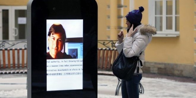 iPhone Memorial removed in Russia after Apple CEO writes about being gay