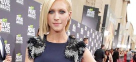 Brittany Snow Bullied : 'Pitch Perfect 2' Star Opens Up About Bullying