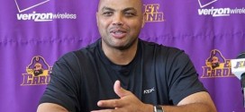 Charles Barkley Calls Ferguson Rioters 'Scumbags', Report