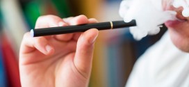 Electronic cigarette craze rising among American teens, survey says