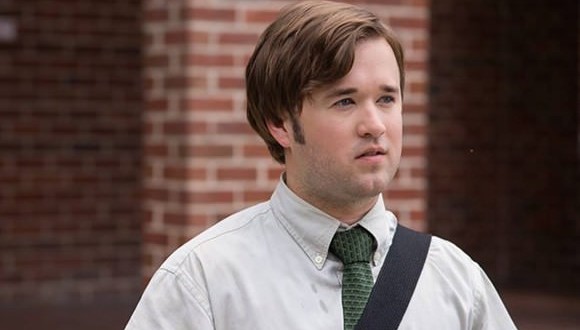 Haley Joel Osment : Actor Okay With 'Being Unrecognizable'