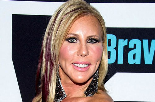 Vicki Gunvalson: ‘Real Housewives’ Star Accidentally Posts Nude Pic (Photo)
