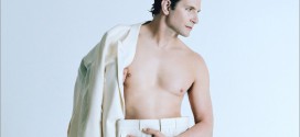 Bradley Cooper W Magazine - Photo : Actor Gets Naked For 'W' Magazine's Movie Issue
