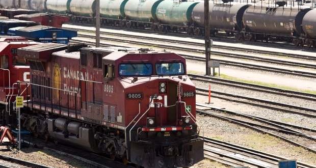 Canadian Pacific unveils record revenues and operating ratios