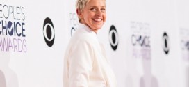 Ellen DeGeneres Show - Video : Ellen Slams Pastor's "Gay Agenda" Allegations
