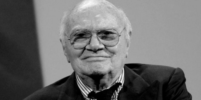 Francesco Rosi : Italian anti-mafia film-maker dies at 92
