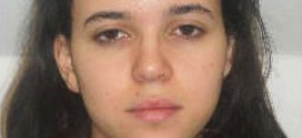 Hayat Boumeddiene : Paris shooting suspect escapes