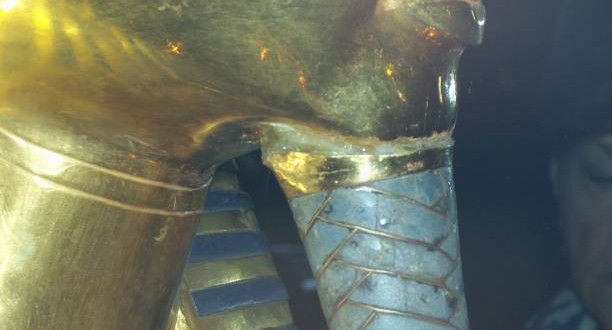 King Tut’s beard damaged by repair (Photo)