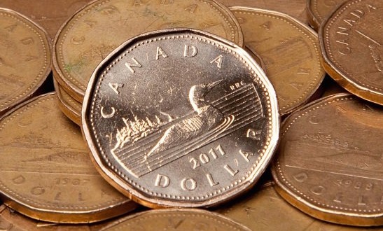 Loonie sinks even further, finishes at 85.16 cents US, Report