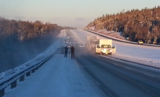 Man dies in five-vehicle crash near Ellershouse : RCMP