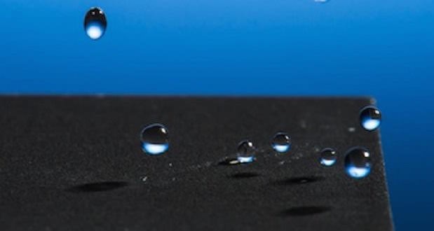 Researchers use lasers to create water-repellent metal surfaces (Video)