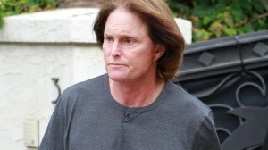 Bruce Jenner : Crash video goes viral, contradicts previous statement