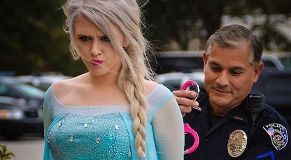Elsa “Frozen” Arrested Disney’s popular movie character Queen is in the pokey Elsa “Frozen” Arrested Disney’s popular movie character Queen is in the pokey
